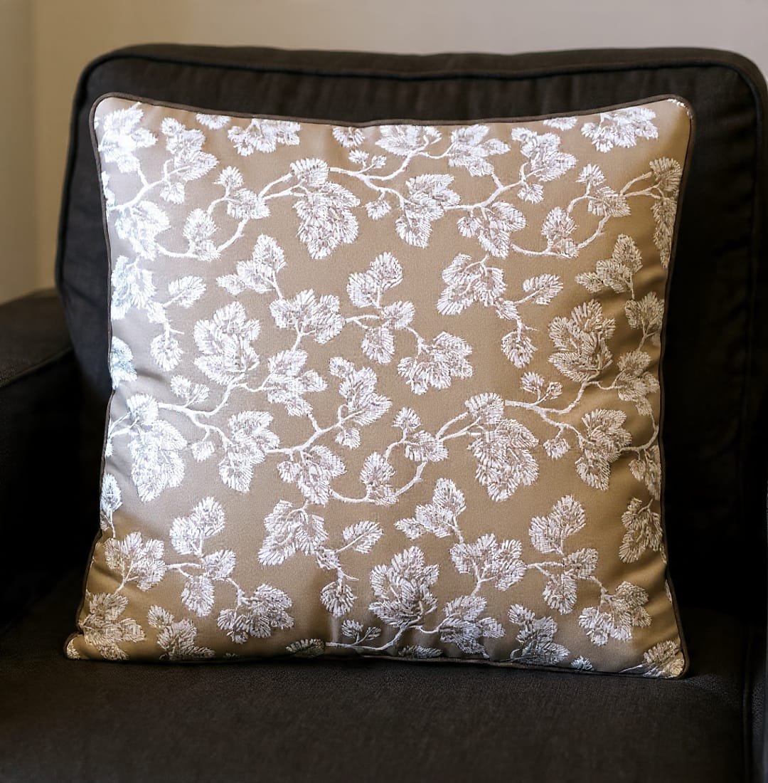 WhatsApp Image 2025-12-01 at 13.05.35